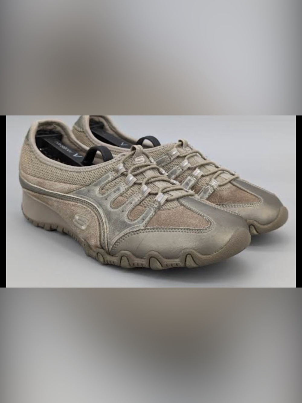 2000s Women’s Skechers Y2k slip on mules